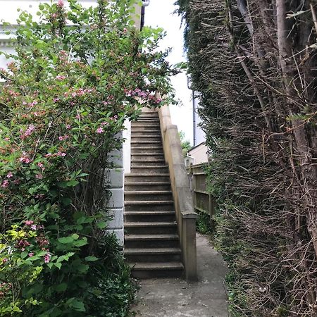 Tree Tops Apartment In Tunbridge Wells エクステリア 写真