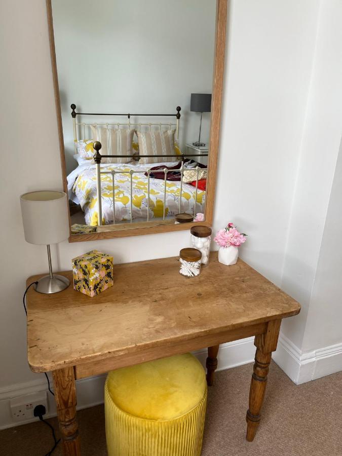 Tree Tops Apartment In Tunbridge Wells エクステリア 写真
